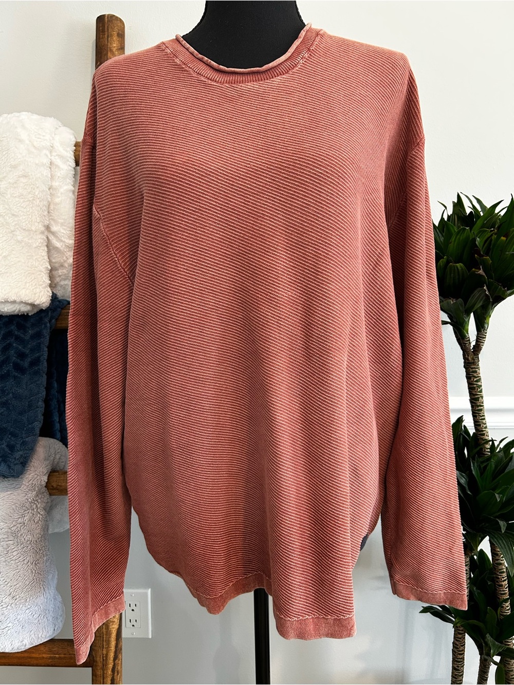 Relaxed Ribbed Long-Sleeve Top in Dusty Rose Size XXL